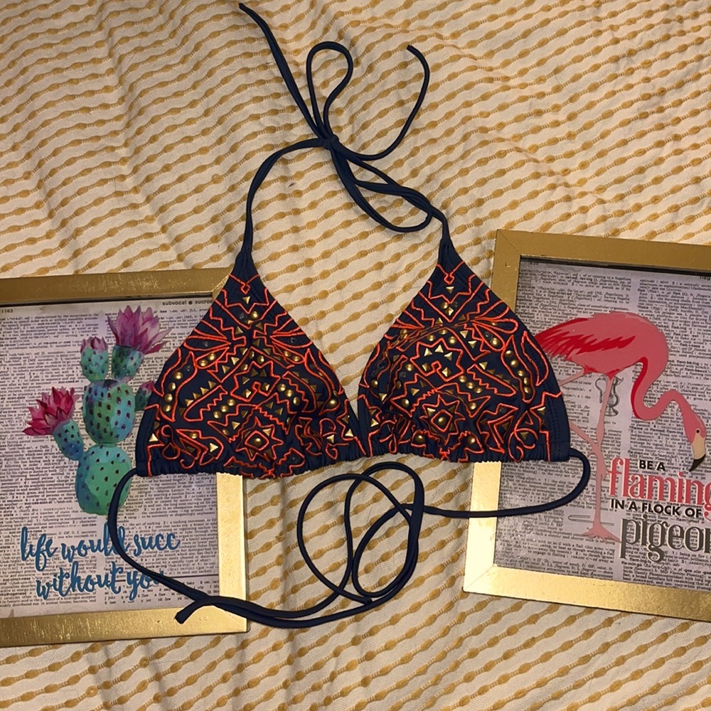 Bikini top
